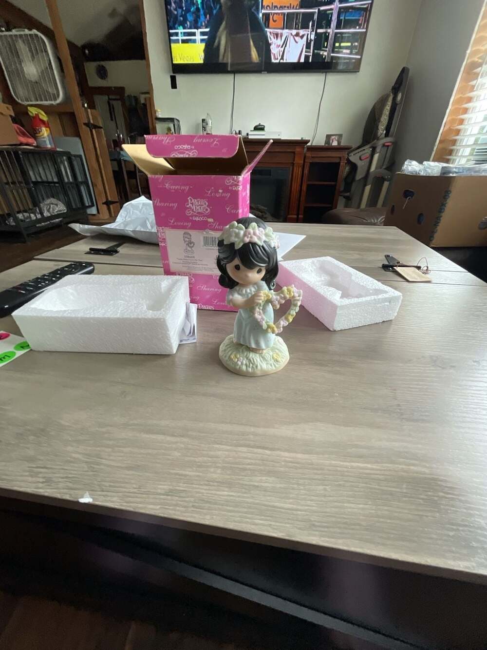 #J Precious Moments Gotta Hula-t Of Love For You Figurine 108608